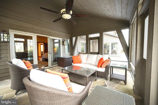 255 THORNBERRY RD, Oakland, MD 21550