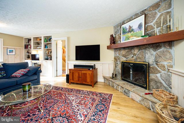 255 THORNBERRY RD, Oakland, MD 21550