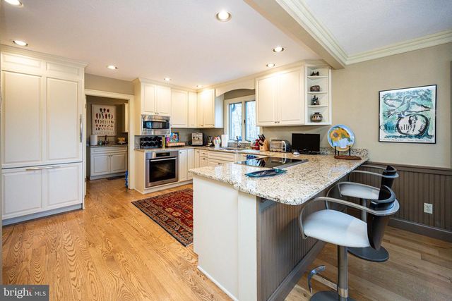 255 THORNBERRY RD, Oakland, MD 21550