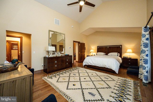 255 THORNBERRY RD, Oakland, MD 21550