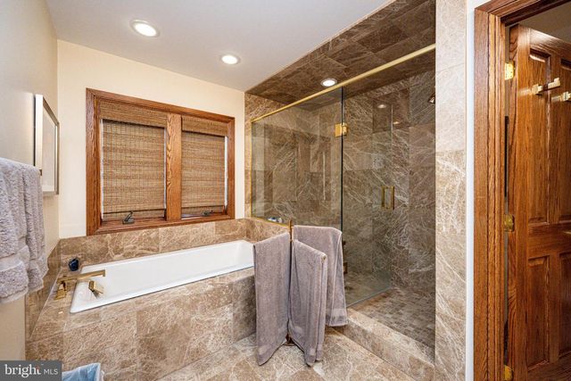 255 THORNBERRY RD, Oakland, MD 21550