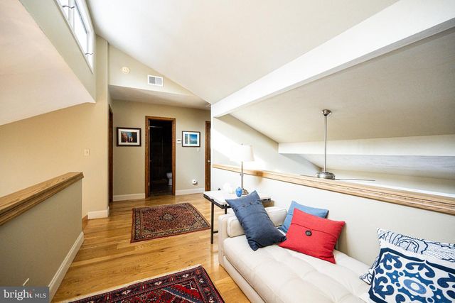 255 THORNBERRY RD, Oakland, MD 21550