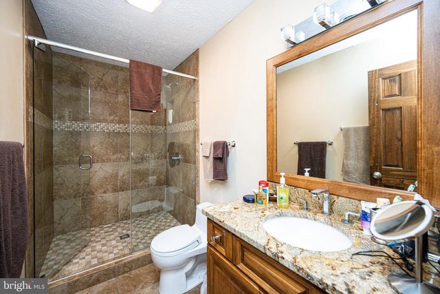 255 THORNBERRY RD, Oakland, MD 21550