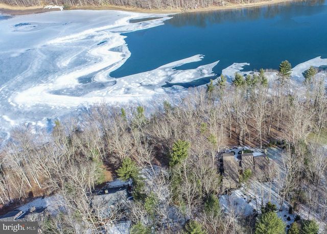 255 THORNBERRY RD, Oakland, MD 21550