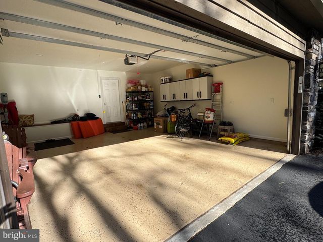 255 THORNBERRY RD, Oakland, MD 21550