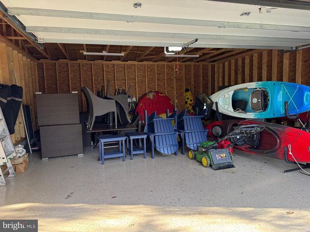 255 THORNBERRY RD, Oakland, MD 21550