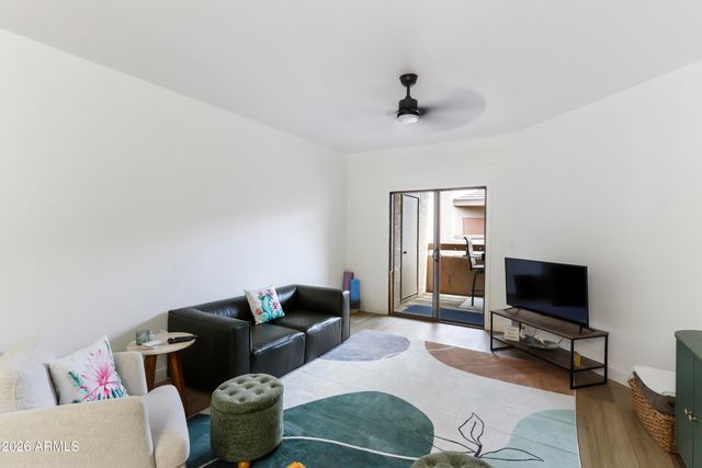 1287 N ALMA SCHOOL Road 206, Chandler, AZ 85224