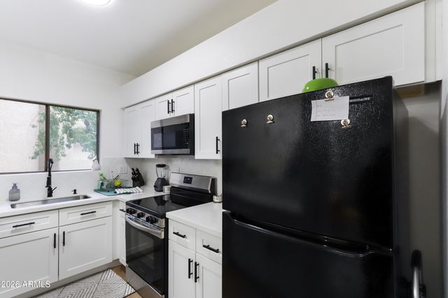 1287 N ALMA SCHOOL Road 206, Chandler, AZ 85224