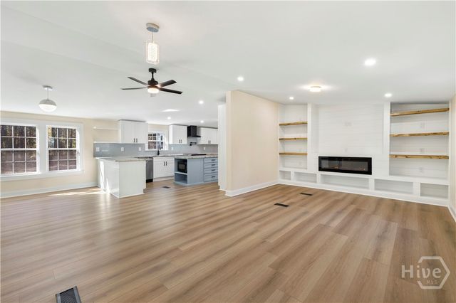 101 Canvasback Drive, Bloomingdale, GA 31302