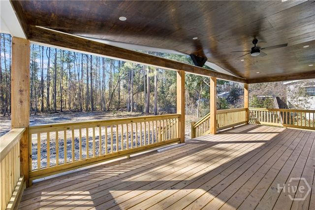 101 Canvasback Drive, Bloomingdale, GA 31302
