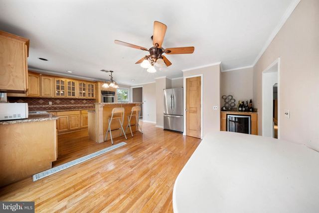3873 PINE RD, Huntingdon Valley, PA 19006