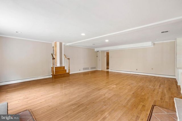3873 PINE RD, Huntingdon Valley, PA 19006