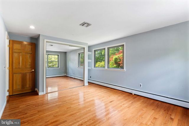 3873 PINE RD, Huntingdon Valley, PA 19006