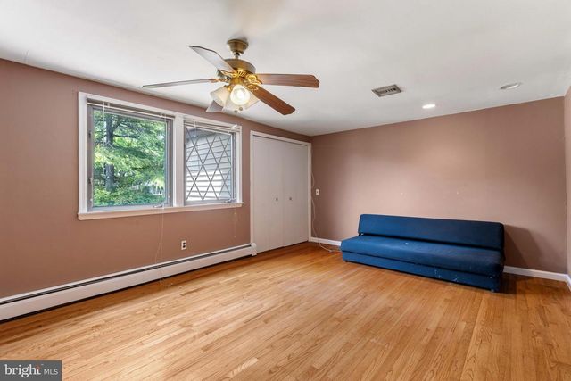 3873 PINE RD, Huntingdon Valley, PA 19006