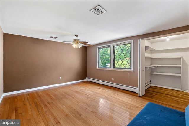 3873 PINE RD, Huntingdon Valley, PA 19006