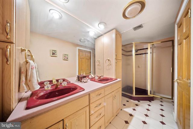 3873 PINE RD, Huntingdon Valley, PA 19006