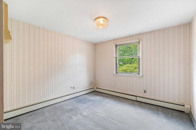 3873 PINE RD, Huntingdon Valley, PA 19006