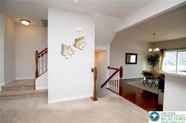 2206 cook Drive, Easton, PA 18045