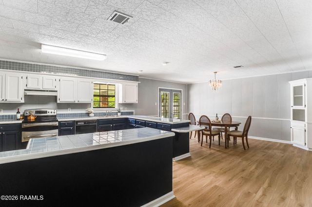 5819 Cara Road, New Iberia, LA 70560