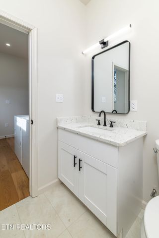 1422 Beaumont Ave, Knoxville, TN 37921