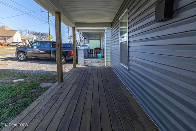 1422 Beaumont Ave, Knoxville, TN 37921