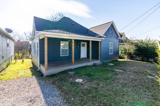 1422 Beaumont Ave, Knoxville, TN 37921