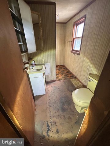 654 PENNSYLVANIA AVE, Hagerstown, MD 21740