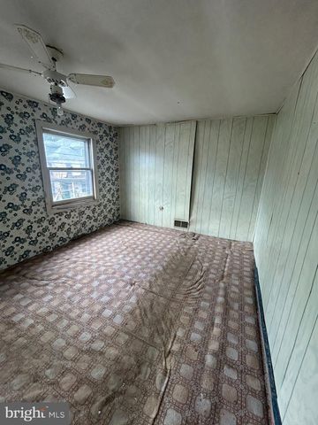 654 PENNSYLVANIA AVE, Hagerstown, MD 21740