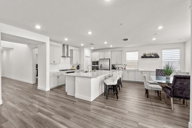 5672 SailRock, Sacramento, CA 95835