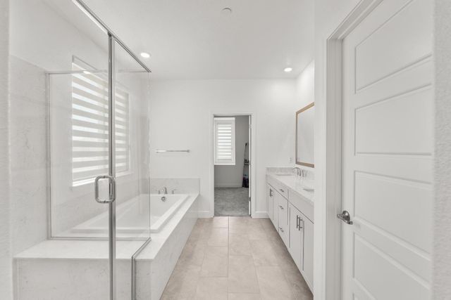 5672 SailRock, Sacramento, CA 95835