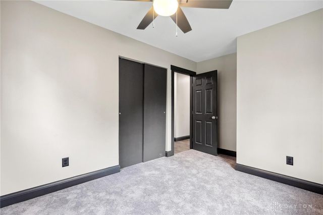 640 N Pleasant Valley Avenue, Dayton, OH 45404