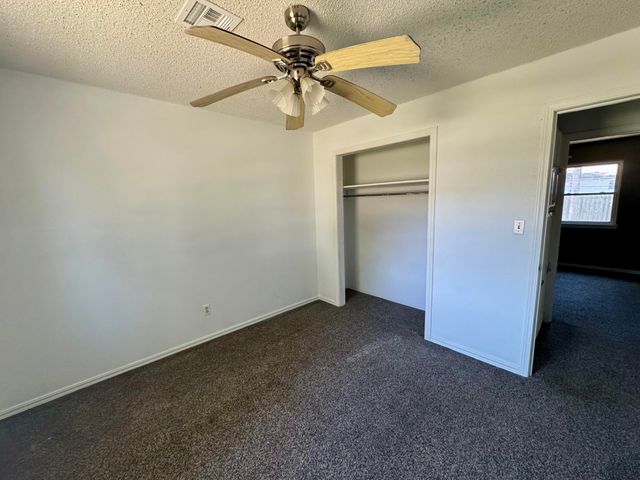 616 SE D Street SE, Miami, OK 74354