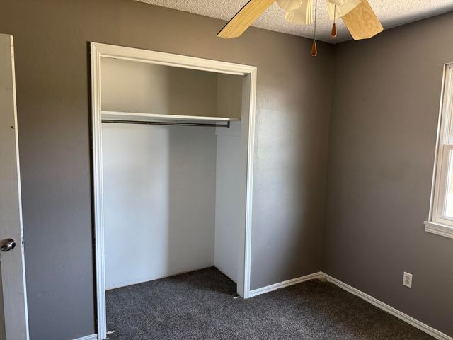 616 SE D Street SE, Miami, OK 74354