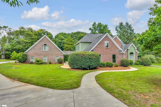100 Bennetts Crossing Court, Greer, SC 29651