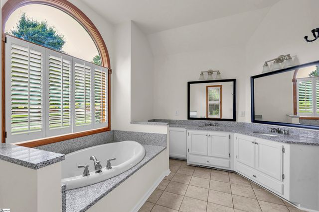 100 Bennetts Crossing Court, Greer, SC 29651