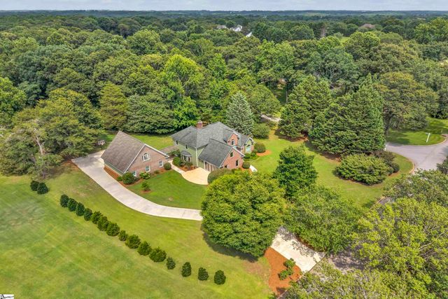 100 Bennetts Crossing Court, Greer, SC 29651