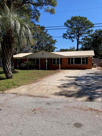 303 NW Linda Lane, Fort Walton Beach, FL 32548