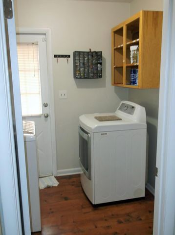 303 NW Linda Lane, Fort Walton Beach, FL 32548