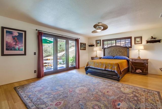 22327 Jans Oak Vw, Ramona, CA 92065