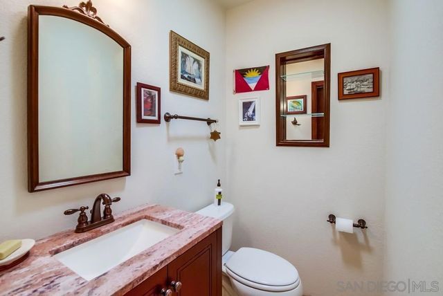 22327 Jans Oak Vw, Ramona, CA 92065