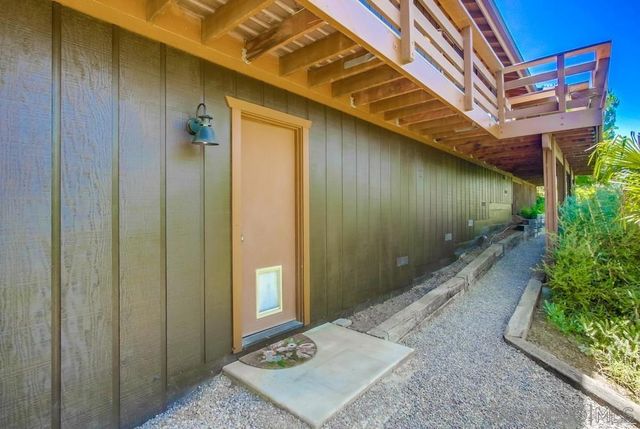 22327 Jans Oak Vw, Ramona, CA 92065