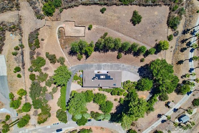 22327 Jans Oak Vw, Ramona, CA 92065