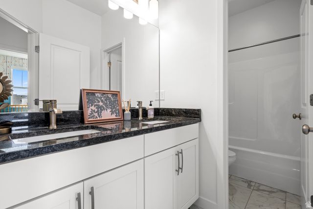 11616 S DORIAN DR, South Jordan, UT 84009