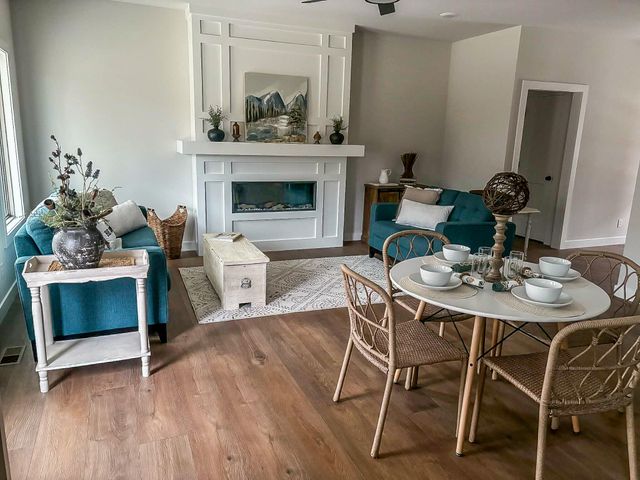 4000 S FELICITY LN, Columbia, MO 65203