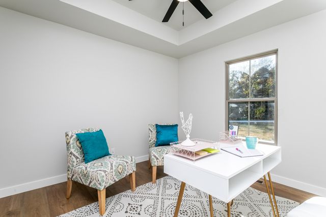 4000 S FELICITY LN, Columbia, MO 65203