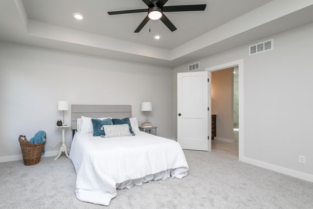 4000 S FELICITY LN, Columbia, MO 65203