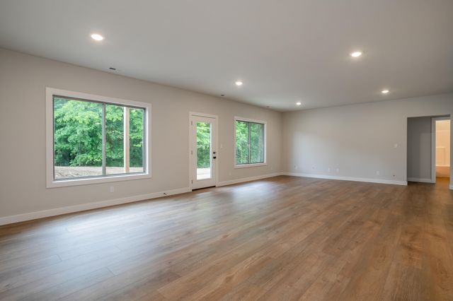 4000 S FELICITY LN, Columbia, MO 65203