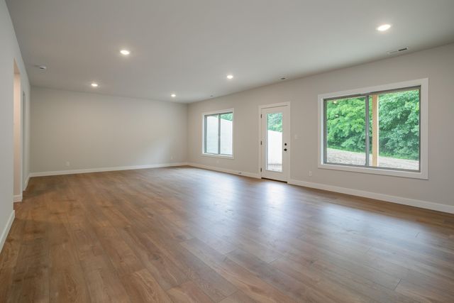 4000 S FELICITY LN, Columbia, MO 65203