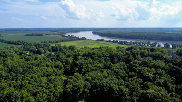 4000 S FELICITY LN, Columbia, MO 65203