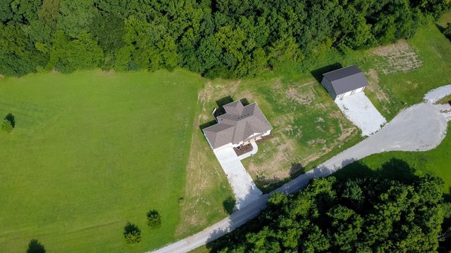 4000 S FELICITY LN, Columbia, MO 65203